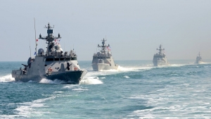 Căng thẳng Biển Đông càng đẩy Việt Nam về phía Mỹ
