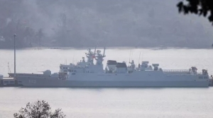 Hai tàu chiến Trung Quốc thường trực ở quân cảng Ream