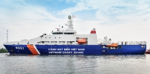 Cảnh sát biển Việt Nam đưa ngư dân bị Indonesia bắt về nước