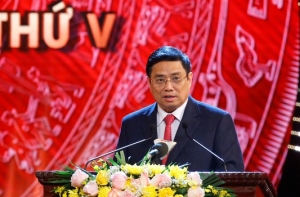 Chưa làm Thủ tướng, Phạm Minh Chính đã được tâng vào chức vụ cao hơn