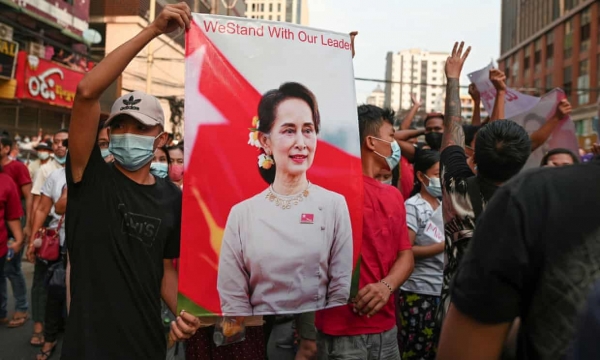 Số phận của Aung San Suu Kyi và dân Miến dưới chế độ quân phiệt