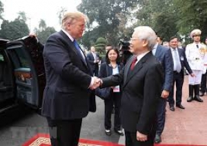 Donald Trump yêu cầu Việt Nam tôn trọng luật chơi kinh doanh