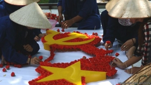 Ai có thể cứu được Đảng cộng sản Việt Nam ?