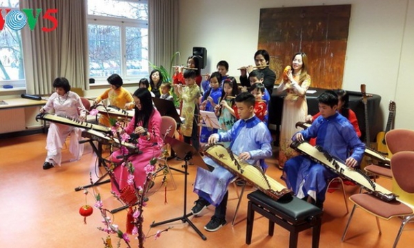 Nhạc dân tộc Việt Nam trong hệ thống trường nhạc Berlin