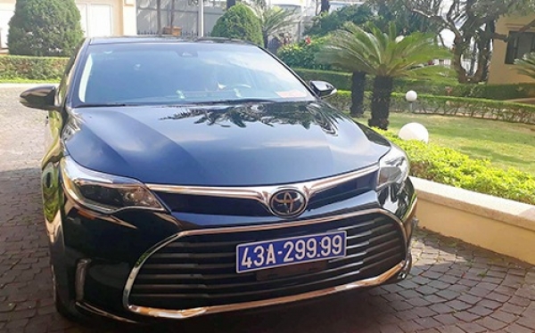 Tặng siêu xe : một đóng góp của Việt Nam cho khoa học tham nhũng
