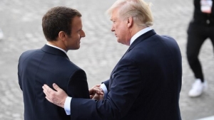 Điểm báo Pháp - Macron - Trump : Tình bạn thắm thiết