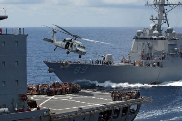 Biển Đông : Tàu chiến Mỹ tiến vào eo biển Đài Loan