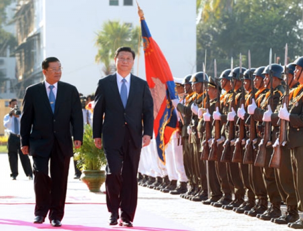 Điểm báo Pháp - Cam Bốt - Trung Quốc : Mối liên minh mờ ám