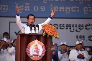 Tổng tuyển cử Campuchia : Sợ hãi và hân hoan trông chờ &#039;luồng gió mới&#039;