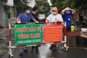 Chống dịch ở Việt Nam chuyển thành ‘vàng, cam, xanh’