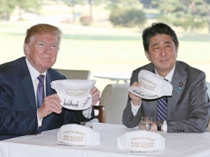 Thăm Nhật : Donald Trump muốn gây lại niềm tin với đồng minh Đông Á và Thái Bình Dương