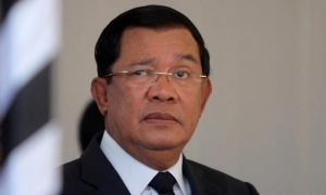 Campuchia ngã theo Trung Quốc