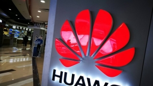 Trung Quốc : Huawei mở rộng thị trường, ách kiểm duyệt, người Duy Ngô Nhĩ
