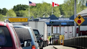 Mỹ bắt giam 6 người Việt Nam vượt biên trái phép từ Canada sang