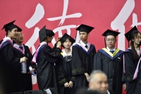 Vì sao nhiều sinh viên tốt nghiệp đại học ở Trung Quốc thất nghiệp ?