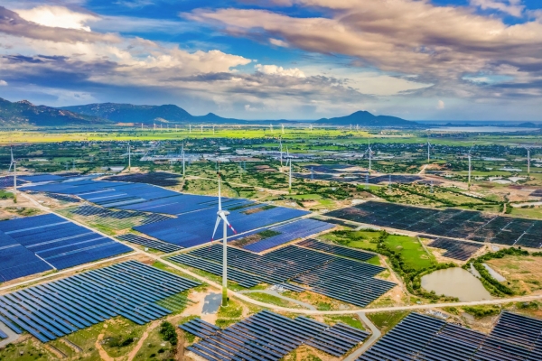 Việt Nam thúc đẩy phát triển năng lượng tái tạo