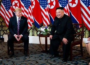 Donald Trump muốn gặp lại Kim Jong-un để làm gì ?