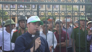 Việt Nam : Giáo hội bảo vệ các nạn nhân ô nhiễm Formosa
