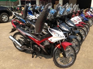 Kinh tế : ba đối tác thương mại lớn của Việt Nam, nhập khẩu xe gắn máy