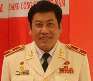 Vì sao Tướng Trương Giang Long nghỉ chờ hưu ?
