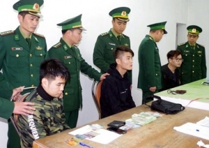 Tội phạm Trung Quốc ở Đà Nẵng, sư hổ mang gạ tình, kỷ luật quan chức giao thông