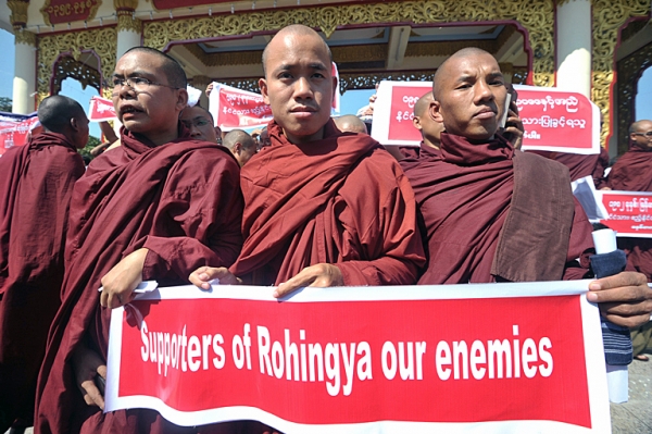 Người Rohingya : Myanmar bị Liên Hiệp Quốc và al-Qaeda đe dọa