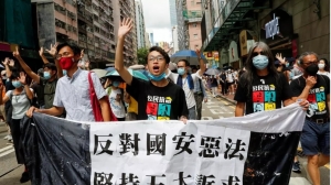 Bắc Kinh nắm internet, dân biểu đối lập dân chủ Hồng Kông từ chức