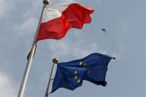 Luật pháp Ba Lan không thể đứng trên luật pháp Liên Âu