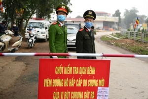 Lâm nguy, Việt Nam ban hành nhiều biện pháp chống siêu virus Covid-19