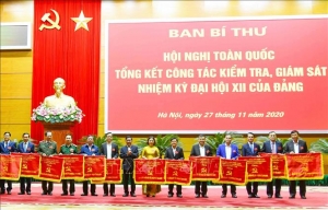 Nguyễn Phú Trọng dẫn Bao Công thời đại mới