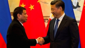 Philippines : Phải chăng Duterte đang nhường Biển Đông cho Trung Quốc ?