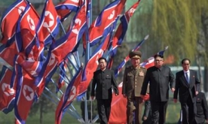 Hoa Kỳ phô trương, Bắc Triều Tiên tìm đồng minh, Bắc Kinh trấn an Bình Nhưỡng