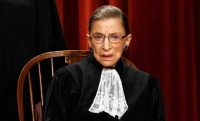 Thẩm phán Ruth Bader Ginsburg qua đời : cả nước Mỹ xúc động