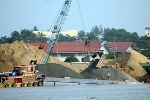 Sông Đồng Nai cần cấp bách giải cứu ?