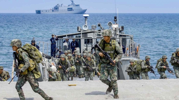 Biển Đông : ASEAN và Philippines tăng tôc tập trận trận chung