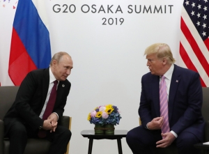 Donald Trump và Vladimir Putin : một mối tình khó hiểu