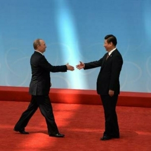 Điểm tuần báo Pháp - Moskva và Bắc Kinh, đồng minh tình thế