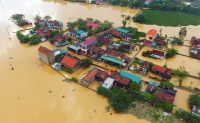 Cơn lũ tháng 10 gây nhiều thiệt hại trên miền Trung Du Việt Nam