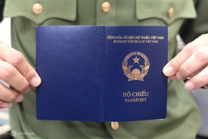 Có cái gì không rõ ràng trong hộ chiếu mới của Việt Nam
