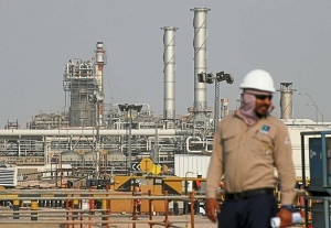 Saudi Arabia cứu nguy thị trường xăng dầu ?