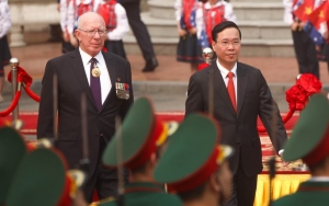 Tổng toàn quyền Úc thăm Việt Nam