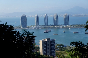 Đảo Hải Nam : Tiền đồn quân sự Trung Quốc khống chế Biển Đông