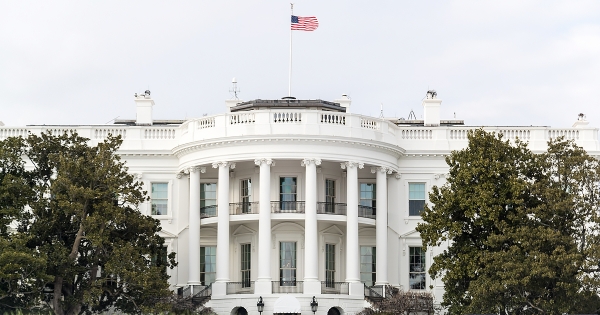 &quot;Có phải Trump đang bỏ vai trò lãnh đạo toàn cầu của Mỹ ?&quot;