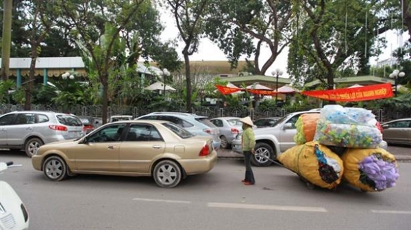 Nợ công và người giàu ở Việt Nam