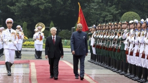 Việt Nam còn phân vân với Bộ Tứ, Philipines chọn Trung Quốc
