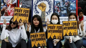 Myanmar - &quot;Gân gà&quot; đối với Hun Sen
