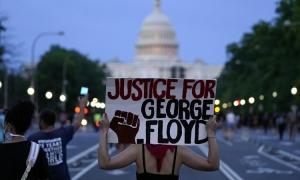 Biểu tình bùng khắp nước Mỹ sau cái chết của George Floyd