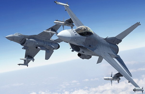 Điểm báo Pháp - F16 để Đài Loan để tự vệ trước Trung Quốc