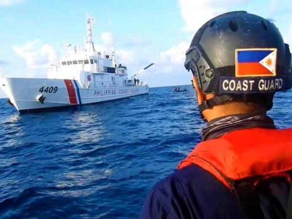 Biển Đông : Philippines cảnh báo tàu Trung Quốc trong lãnh hải