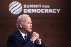 Tản mạn về Hội nghị Thượng đỉnh vì Dân chủ của Joe Biden
